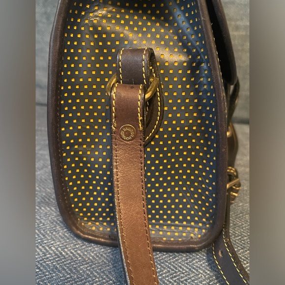 *RARE* Vintage Dooney & Bourke Essex Navy Blue & Yellow Polka Dot Crossbody Bag - Picture 6 of 17